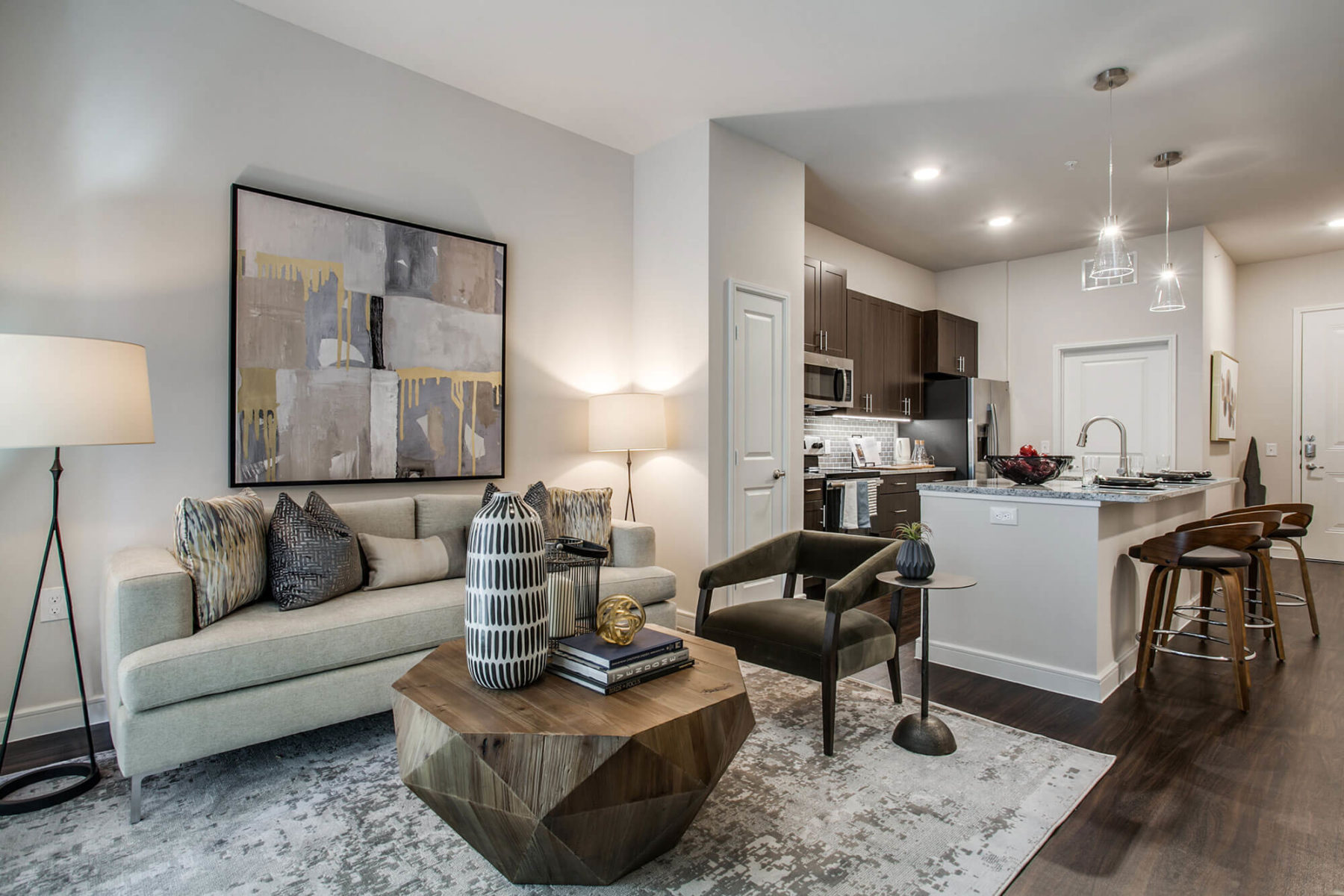 Gallery | Vantage at Spring Creek | Richardson Apartments